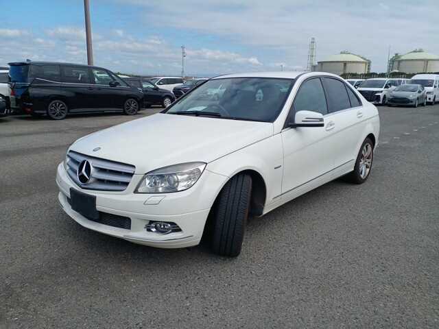 Mercedes-Benz C-Class 2009 photo 2