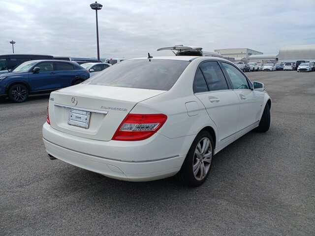 Mercedes-Benz C-Class 2009 photo 4