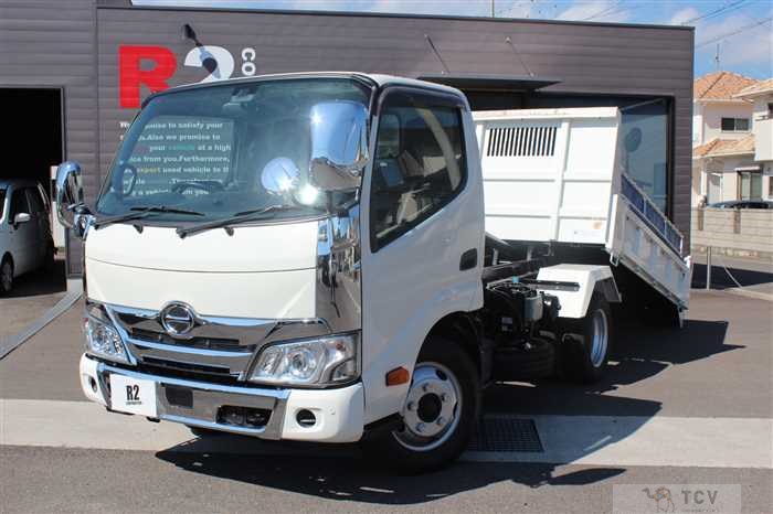 2023 Hino Dutro