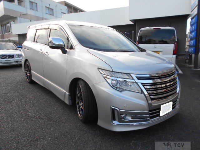 2014 Nissan Elgrand