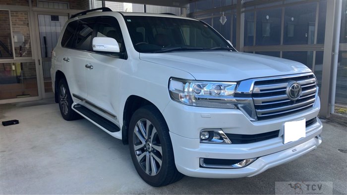 2016 Toyota Land Cruiser
