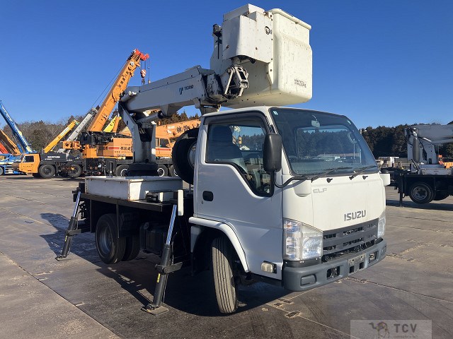 2013 Isuzu Elf Truck
