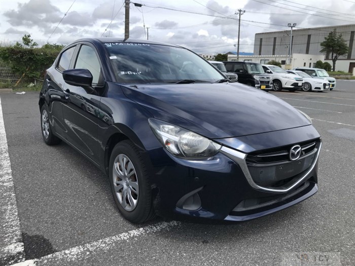 2019 Mazda Demio