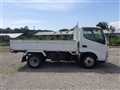 2002 Toyota Dyna Truck