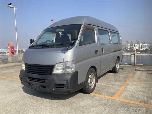 2004 Nissan Caravan