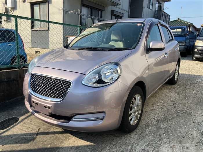 2017 Nissan March