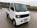 2004 Mitsubishi Minicab Truck