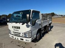 2017 Isuzu Elf Truck