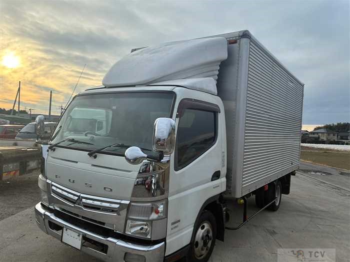 2014 Mitsubishi Canter