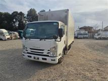 2017 Isuzu Elf Truck