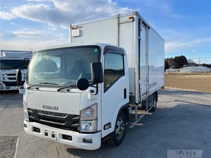 2018 Isuzu Elf Truck