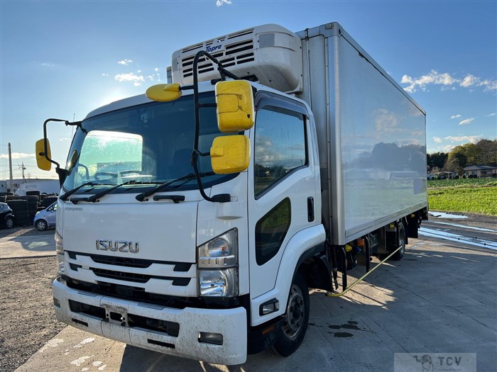 2018 Isuzu FORWARD