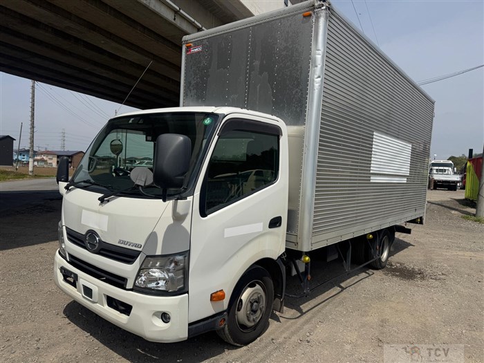 2019 Hino Dutro