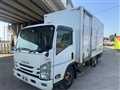 2020 Isuzu Elf Truck