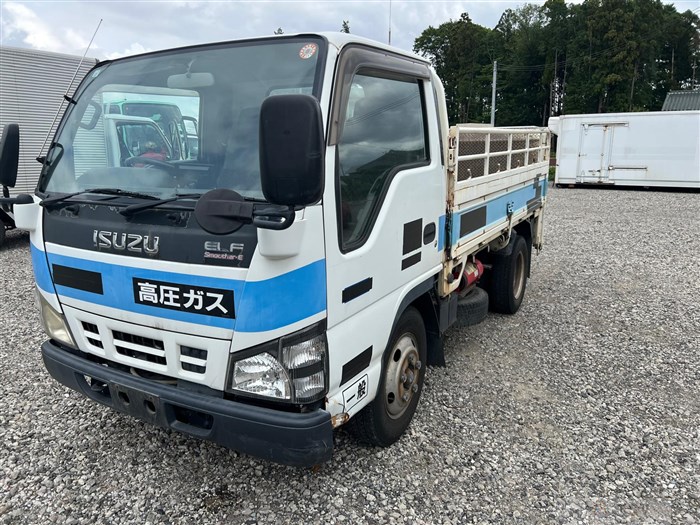 2004 Isuzu Elf Truck