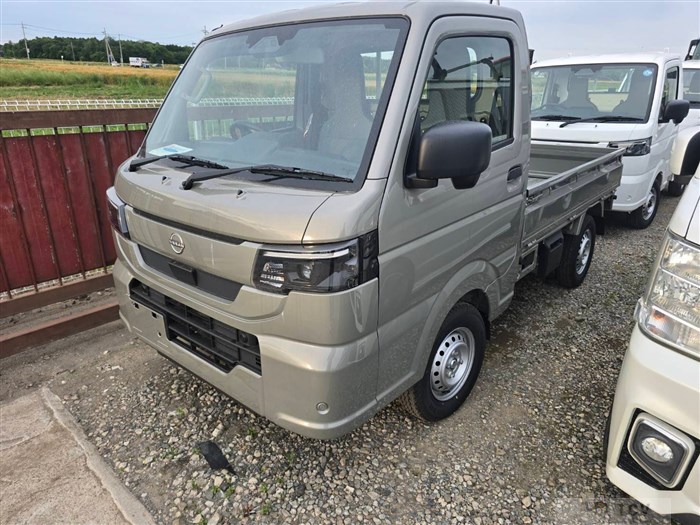 2026 Nissan Clipper Truck