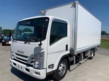2020 Isuzu Elf Truck