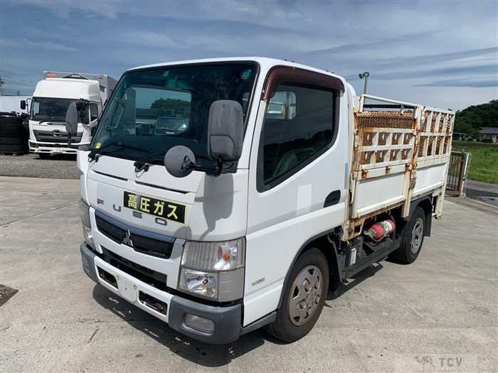 2017 Mitsubishi Canter