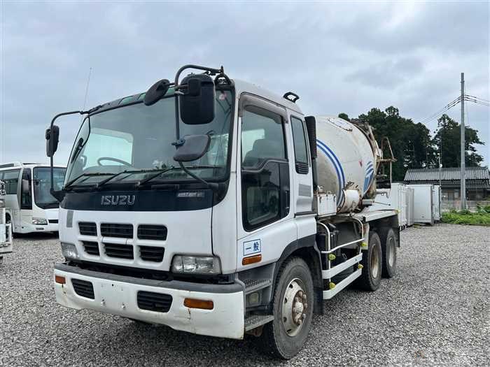2003 Isuzu GIGA