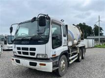 2003 Isuzu GIGA