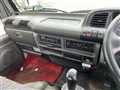 2002 Isuzu Elf