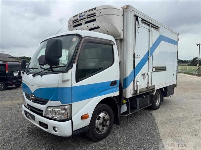2017 Hino Dutro