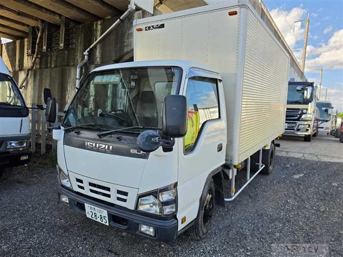 2006 Isuzu Elf Truck