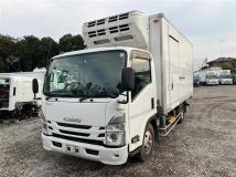 2021 Isuzu Elf Truck