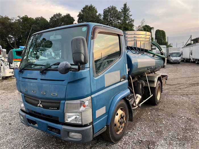 2014 Mitsubishi Canter
