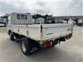 2020 Isuzu Elf Truck