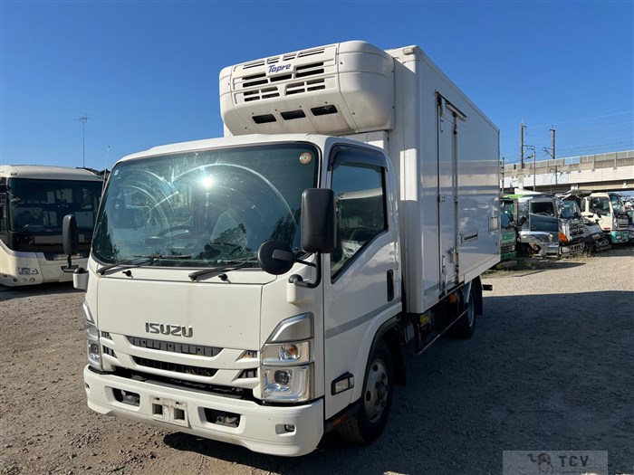 2021 Isuzu Elf Truck