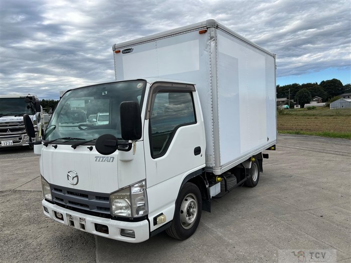 2012 Mazda Titan