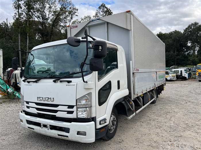 2018 Isuzu FORWARD