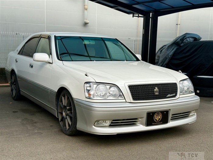 2000 Toyota Crown