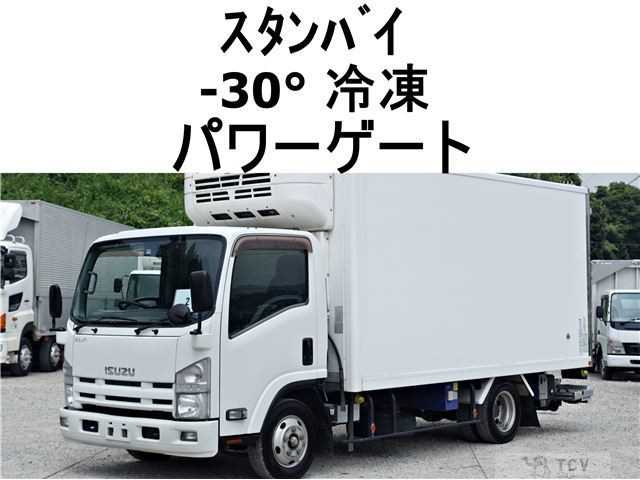 2013 Isuzu Elf Truck