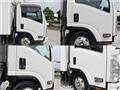 2013 Isuzu Elf Truck