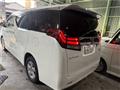 2015 Toyota Alphard Hybrid