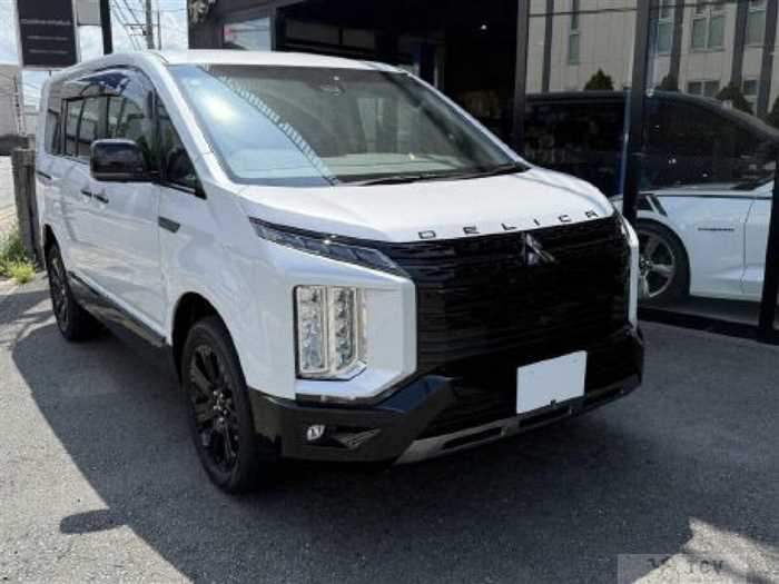 2025 Mitsubishi Delica D5