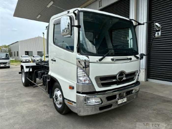 2005 Hino Ranger