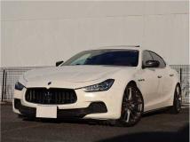 2017 Maserati Ghibli