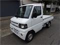 2010 Mitsubishi Minicab Truck