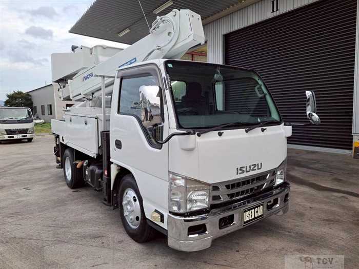 2014 Isuzu Elf Truck