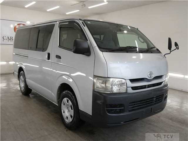 2007 Toyota Regiusace Van
