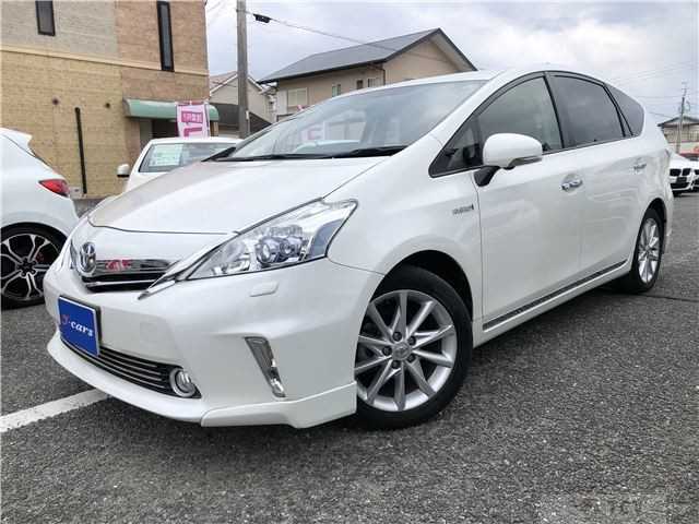 2012 Toyota PRIUS α