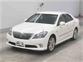 2010 Toyota Crown Hybrid