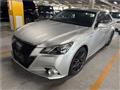 2014 Toyota Crown Hybrid