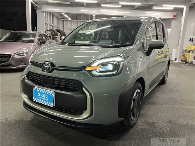 2025 Toyota Sienta