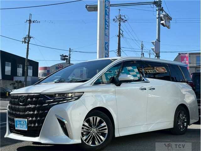 2024 Toyota Alphard Hybrid