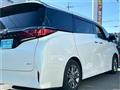 2024 Toyota Alphard Hybrid