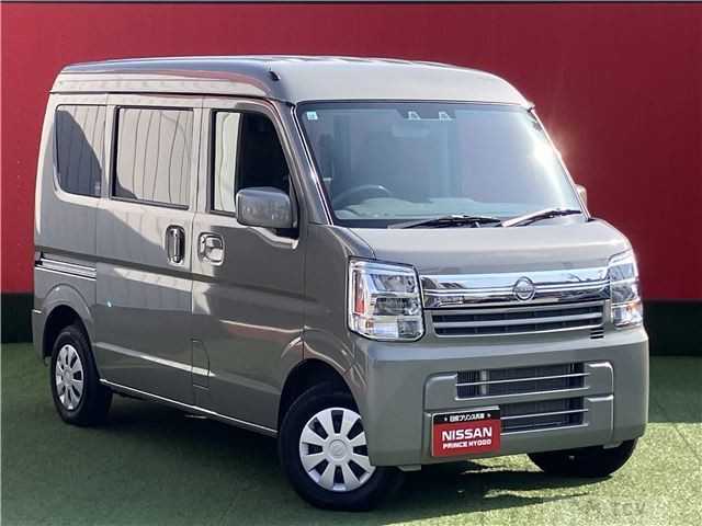 2024 Nissan Clipper Van
